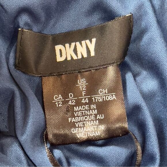 DKNY Deep Sea All Around Pleat Ribbon Back Neck Belted Dress Size 12 NWT - Picture 10 of 12